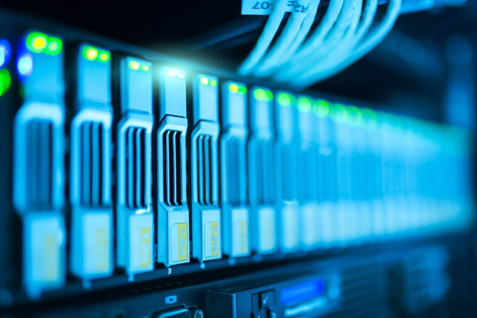 NAS và File Server đều có thể quản lý, chia sẻ tệp dữ liệu